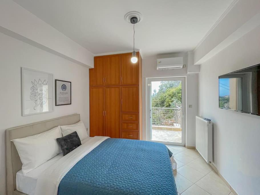 Afroditi'S Apartment Superb View Gythio Bagian luar foto
